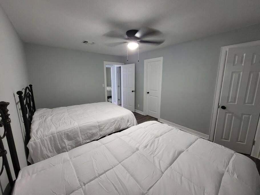 77072 New Remodeled Cute Townhome Sw ฮูสตัน ภายนอก รูปภาพ